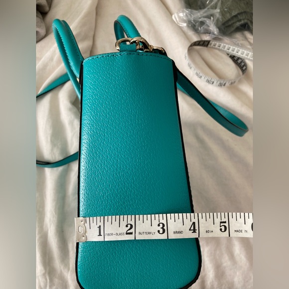 Kate Spade New York Turquoise Quinn Handbag in Like New Condition! WKRU2723 - Picture 4 of 8
